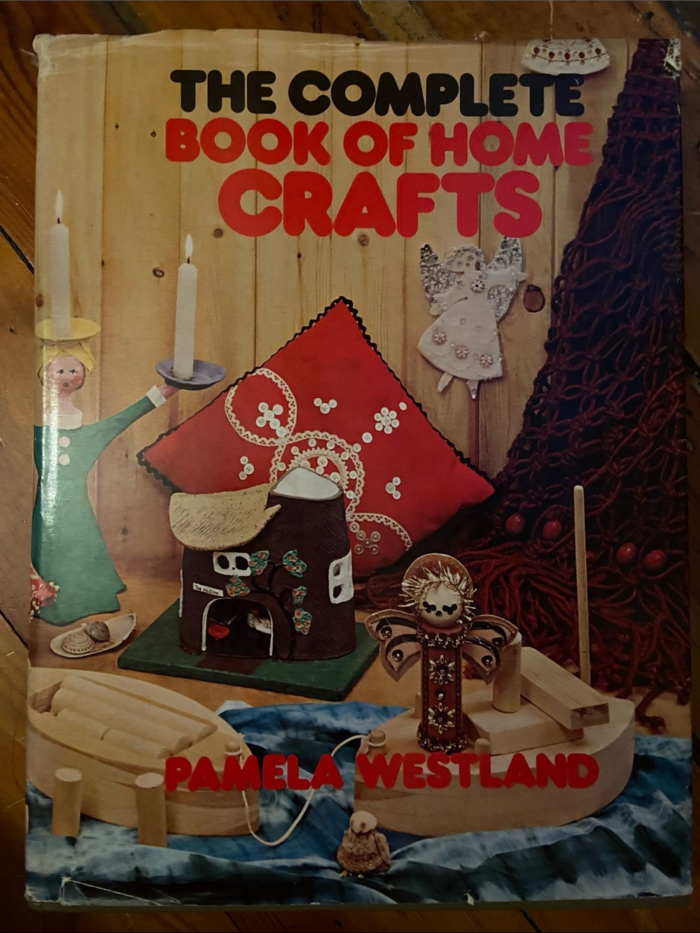 Vintage Hippie BOHO Groovy 70s 1970s craft Book crafts art arts tie dye Macrame